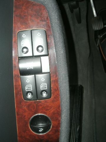 2003 Mercedes-Benz S-Class STI W/silver Wheels