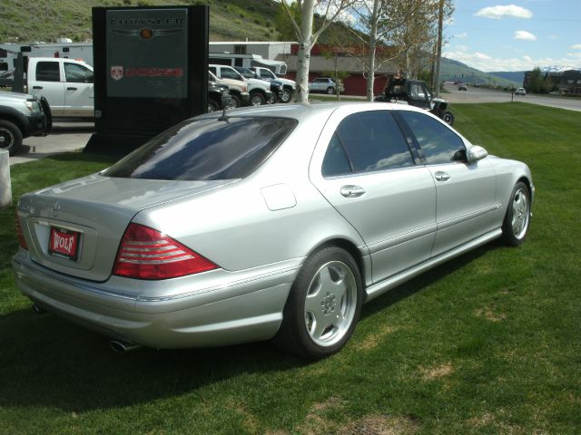 2003 Mercedes-Benz S-Class STI W/silver Wheels