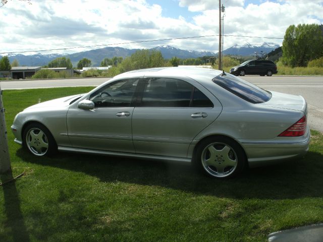 2003 Mercedes-Benz S-Class STI W/silver Wheels