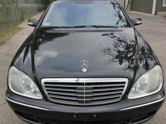 2003 Mercedes-Benz S-Class STI W/silver Wheels