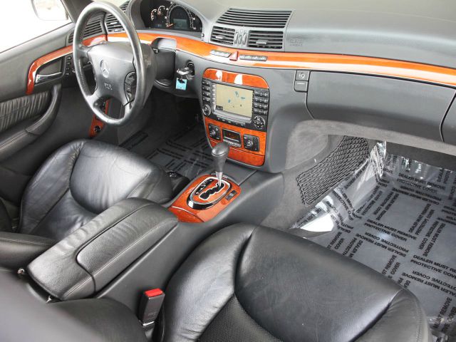 2004 Mercedes-Benz S-Class Sahara