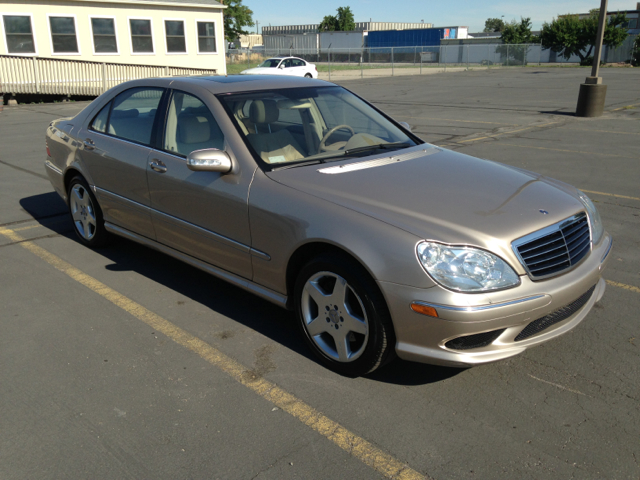 2004 Mercedes-Benz S-Class Sahara