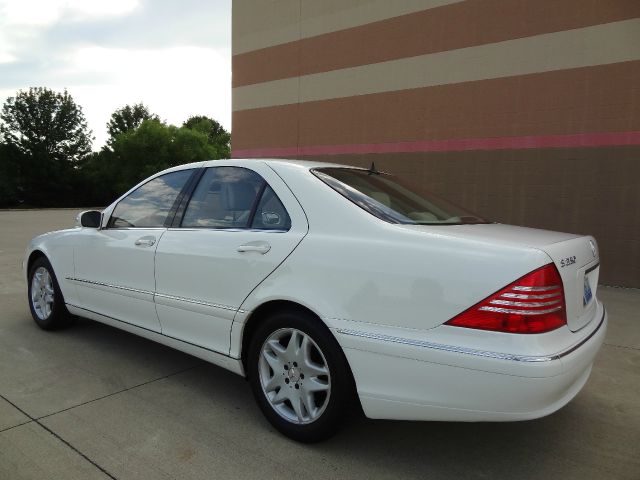 2006 Mercedes-Benz S-Class C32 AMG
