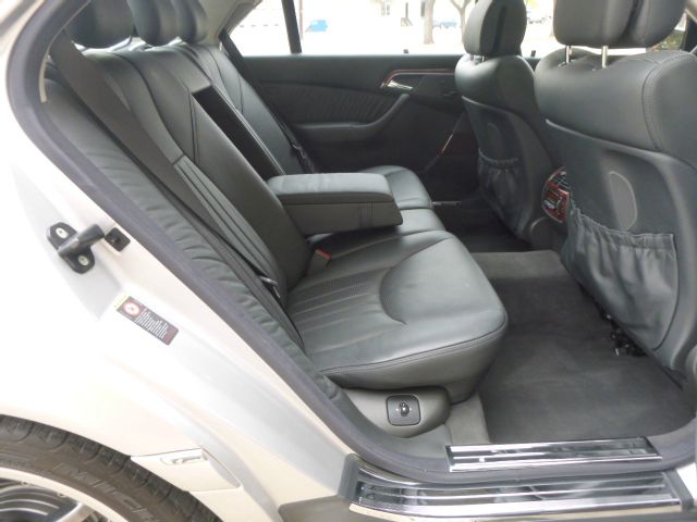2006 Mercedes-Benz S-Class 4dr Sdn 2.6L