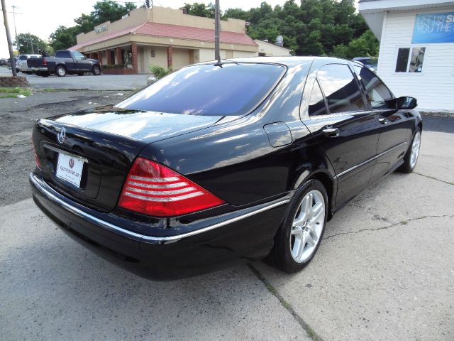 2006 Mercedes-Benz S-Class Sahara