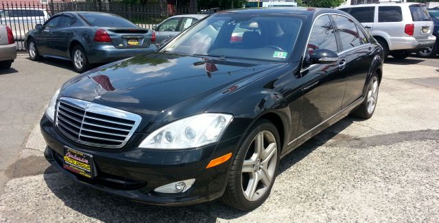 2007 Mercedes-Benz S-Class 4WD Supercab 145 Lariat
