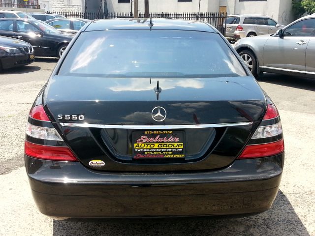 2007 Mercedes-Benz S-Class 4WD Supercab 145 Lariat