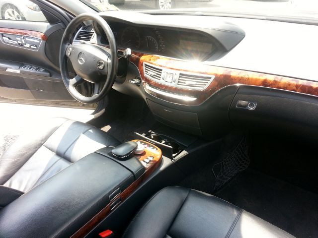 2007 Mercedes-Benz S-Class 4WD Supercab 145 Lariat