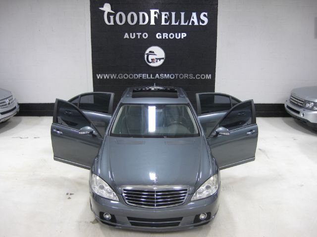 2007 Mercedes-Benz S-Class 4WD Supercab 145 Lariat