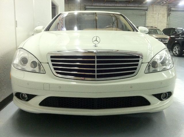 2007 Mercedes-Benz S-Class 4WD Supercab 145 Lariat