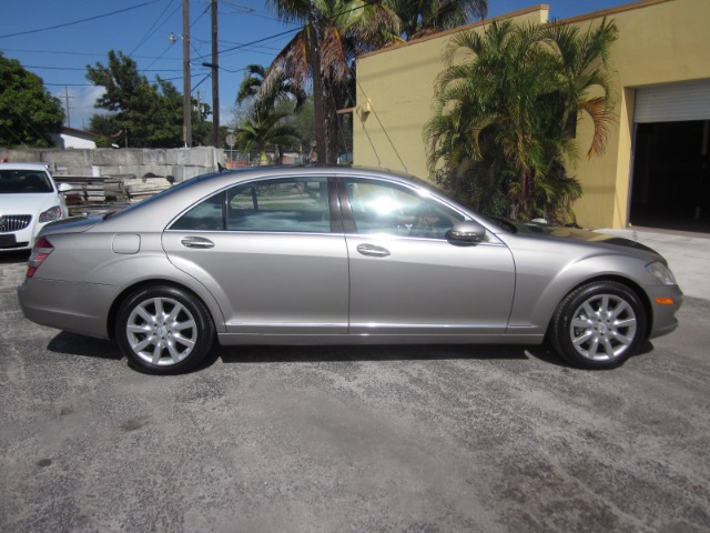2007 Mercedes-Benz S-Class RAM AIR IV