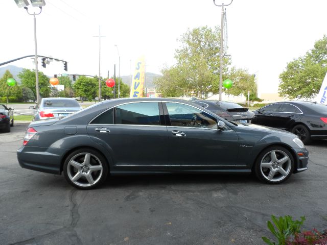 2007 Mercedes-Benz S-Class 2.5 AWD SUV