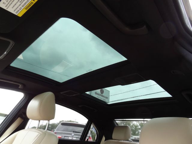 2007 Mercedes-Benz S-Class 4WD Supercab 145 Lariat