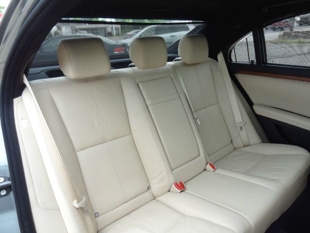 2007 Mercedes-Benz S-Class 4WD Supercab 145 Lariat