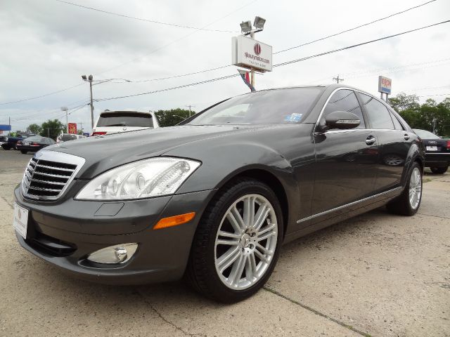 2007 Mercedes-Benz S-Class 4WD Supercab 145 Lariat