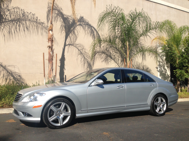 2007 Mercedes-Benz S-Class 4WD Supercab 145 Lariat