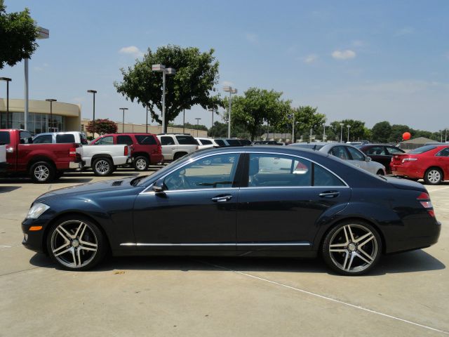 2007 Mercedes-Benz S-Class 4WD Supercab 145 Lariat