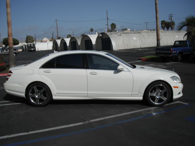 2007 Mercedes-Benz S-Class 4WD Supercab 145 Lariat