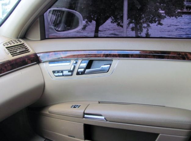 2007 Mercedes-Benz S-Class 4WD Supercab 145 Lariat