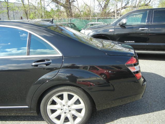 2007 Mercedes-Benz S-Class 4WD Supercab 145 Lariat