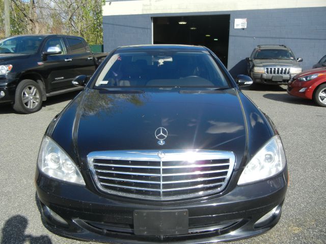 2007 Mercedes-Benz S-Class 4WD Supercab 145 Lariat