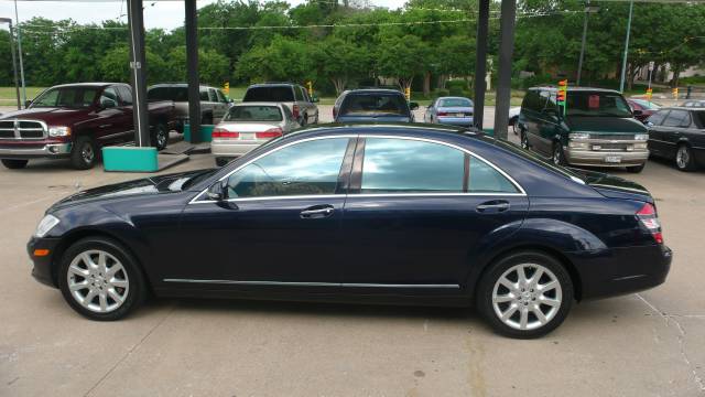 2007 Mercedes-Benz S-Class 4WD Supercab 145 Lariat