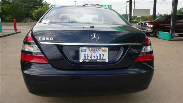 2007 Mercedes-Benz S-Class 4WD Supercab 145 Lariat