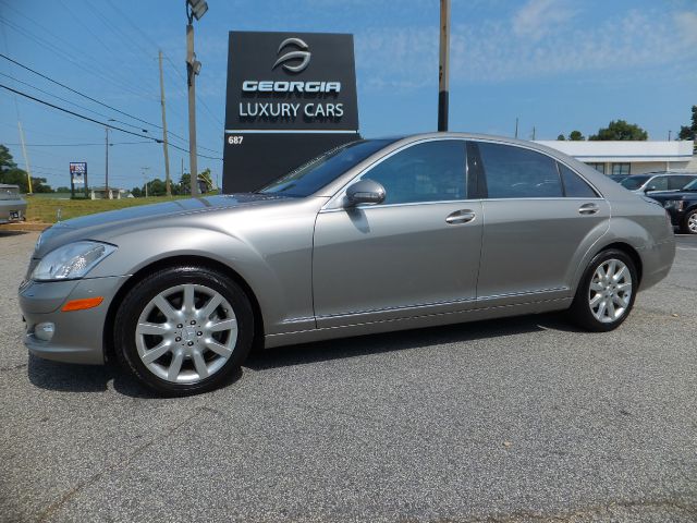 2007 Mercedes-Benz S-Class 4WD Supercab 145 Lariat