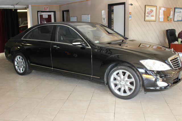 2007 Mercedes-Benz S-Class 4WD Supercab 145 Lariat