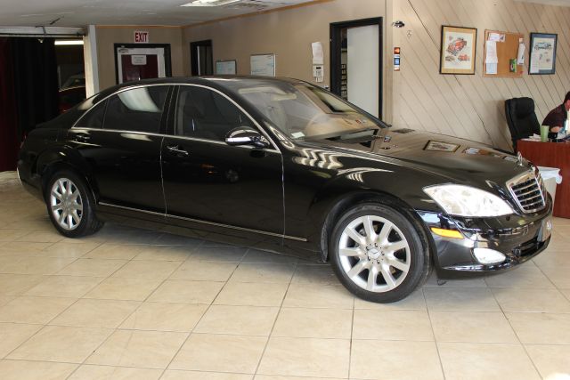 2007 Mercedes-Benz S-Class 4WD Supercab 145 Lariat