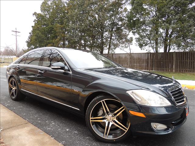 2007 Mercedes-Benz S-Class Awd-nav-quads-third-moon-tv/dvd-22 INCH Rims-6 CD