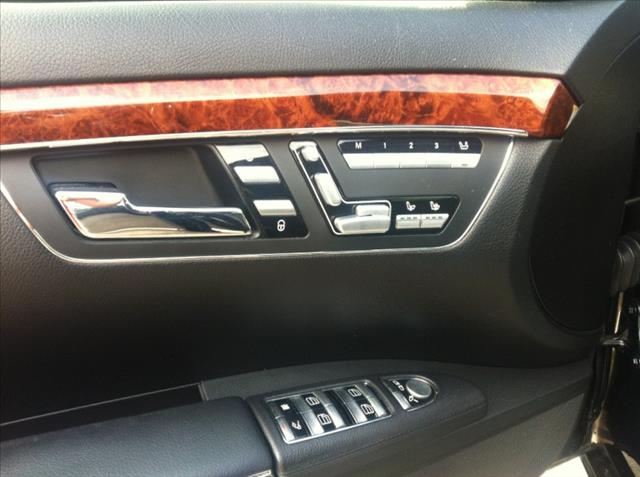 2008 Mercedes-Benz S-Class L.T. 4-w.d. 5.3L