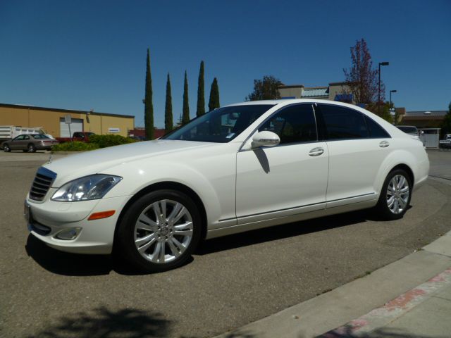 2009 Mercedes-Benz S-Class 18900+375