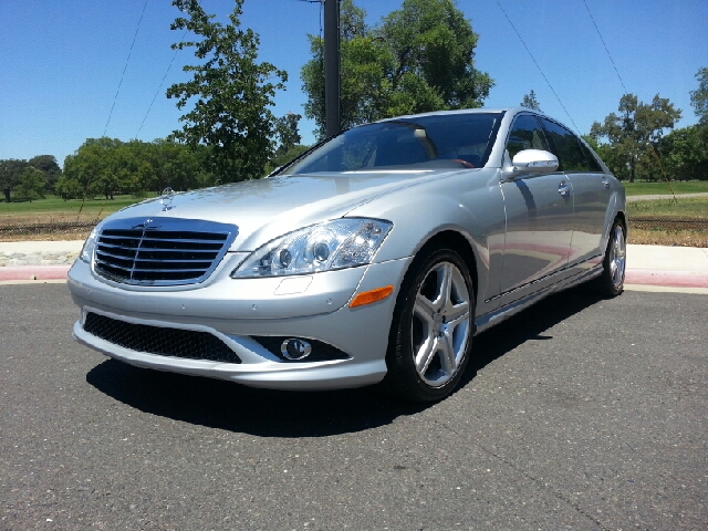 2009 Mercedes-Benz S-Class 4WD Supercab 145 Lariat