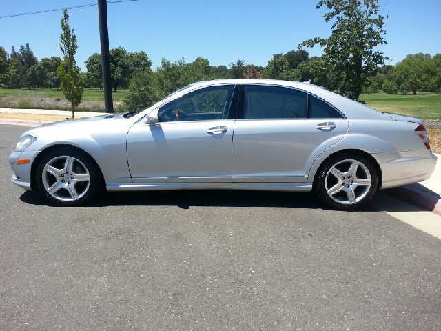 2009 Mercedes-Benz S-Class 4WD Supercab 145 Lariat
