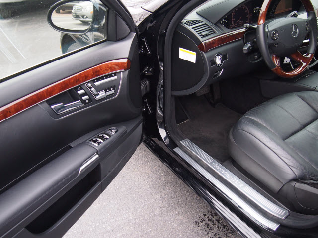 2009 Mercedes-Benz S-Class 18900+375