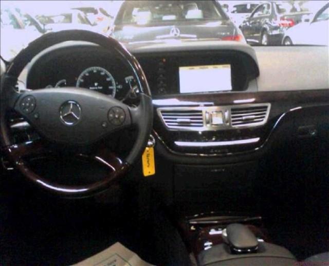 2010 Mercedes-Benz S-Class Premium