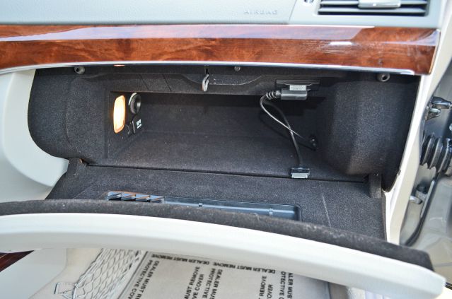 2010 Mercedes-Benz S-Class 4WD Supercab 145 Lariat