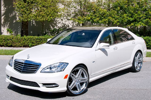 2012 Mercedes-Benz S-Class 4WD Supercab 145 Lariat