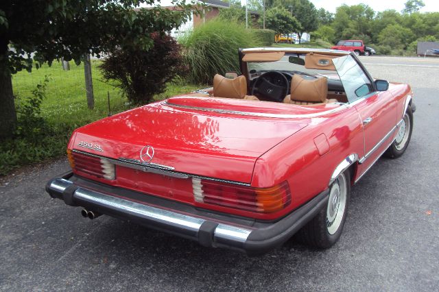 1975 Mercedes-Benz SL-Class Laramie - XLT