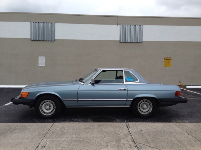 1979 Mercedes-Benz SL-Class 3.5 H.O V6 Sedan