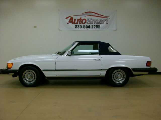 1980 Mercedes-Benz SL-Class Laramie - XLT