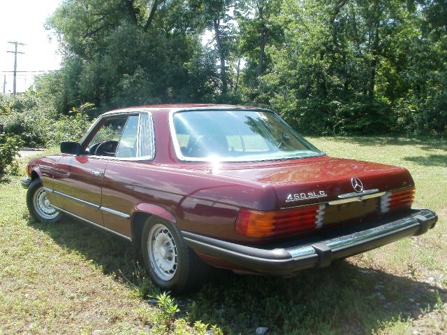 1980 Mercedes-Benz SL-Class FWD V6 AUTO XLT