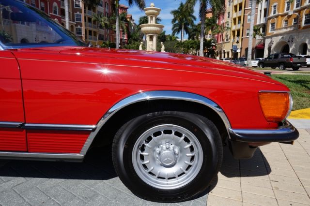 1984 Mercedes-Benz SL-Class W-1se