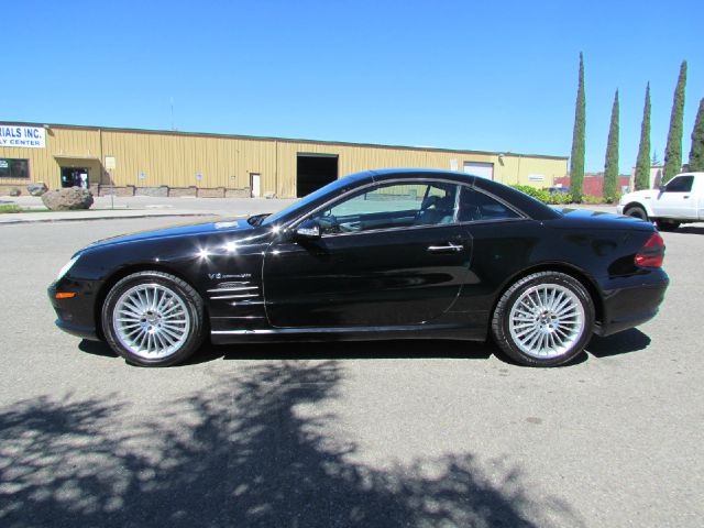 2003 Mercedes-Benz SL-Class 2WD XLT Styleside