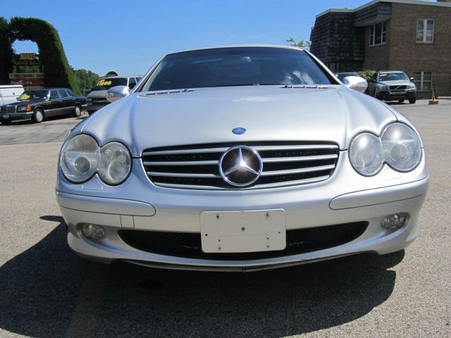 2003 Mercedes-Benz SL-Class 2WD XLT Styleside
