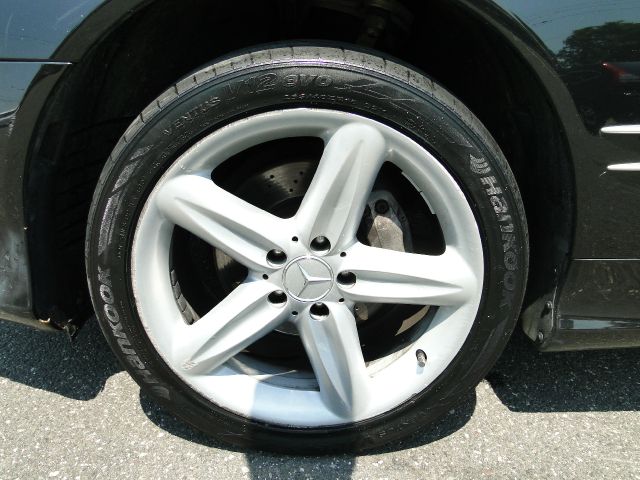 2004 Mercedes-Benz SL-Class Roadster Quattro