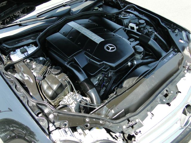 2004 Mercedes-Benz SL-Class Roadster Quattro