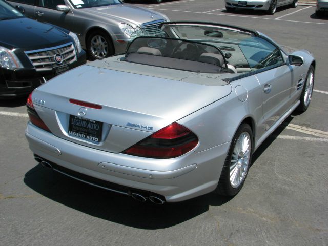 2004 Mercedes-Benz SL-Class 2WD XLT Styleside