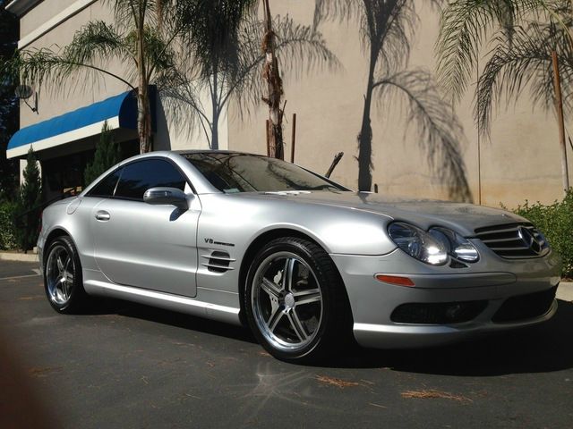 2004 Mercedes-Benz SL-Class 2WD XLT Styleside